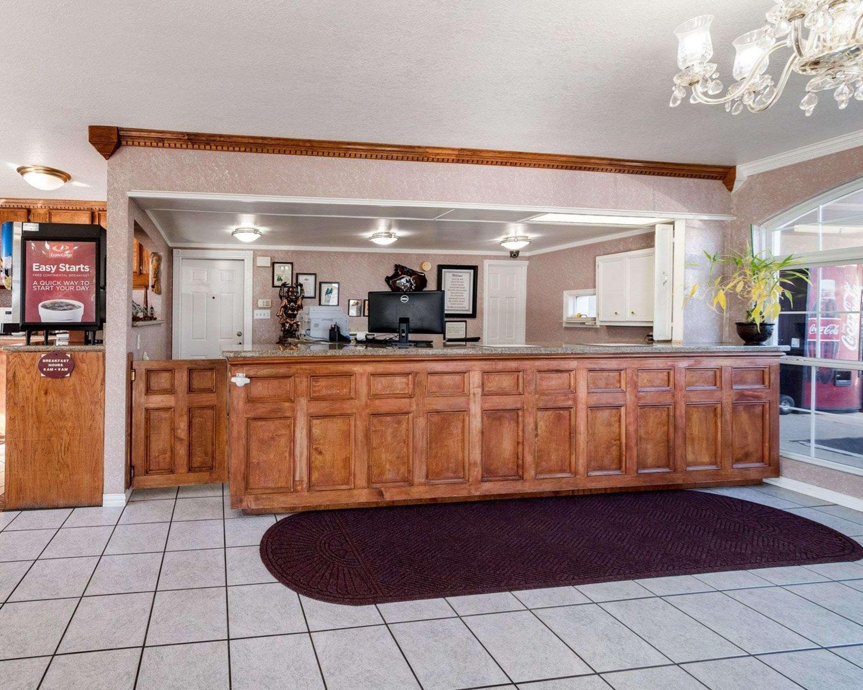 Econo Lodge Jasper Екстериор снимка